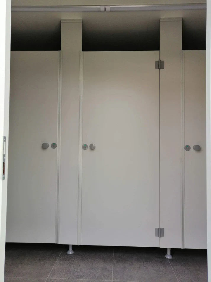 Remolque sanitario WC hombres y mujeres – Modelo profesional